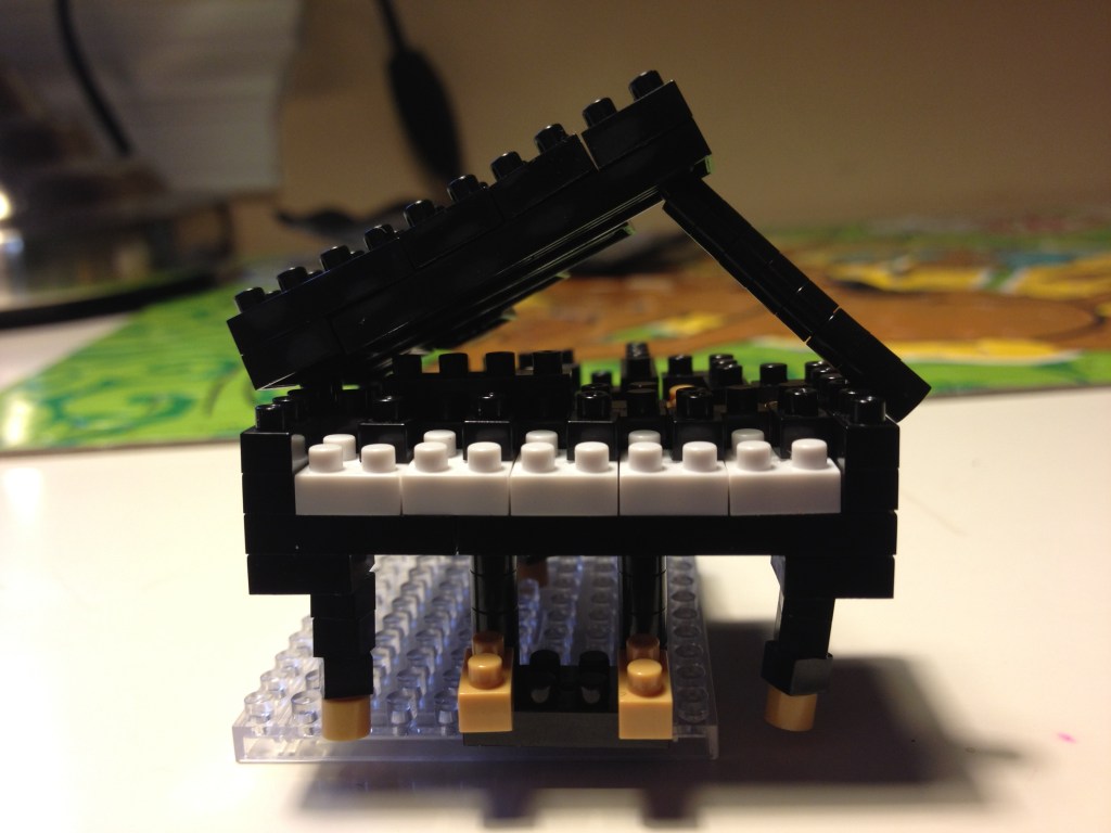 Lego Piano
